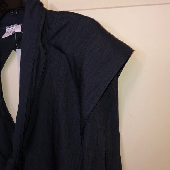 ASOS WHITE deep V open back dressy top 8 winged 80’s shoulder pads - Picture 6 of 7